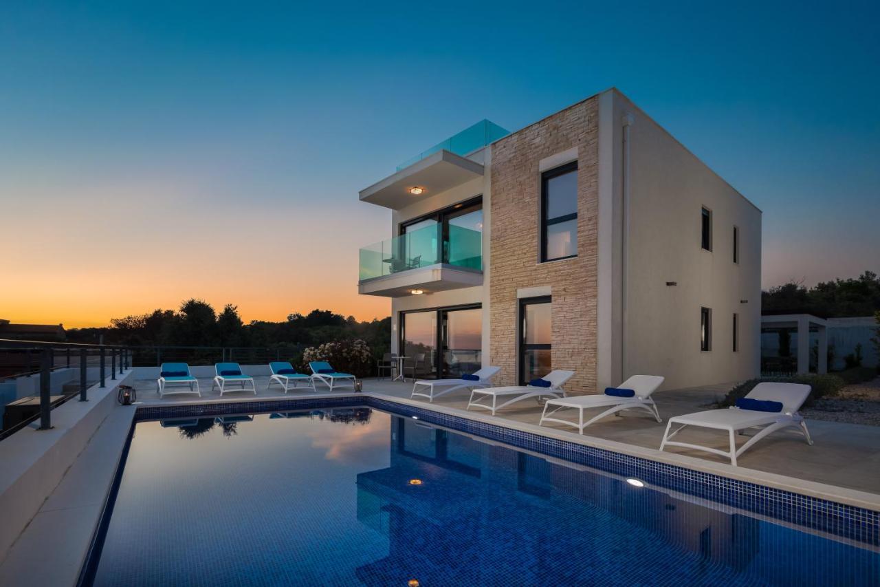 Sun Resort Apartments Зечево Екстер'єр фото