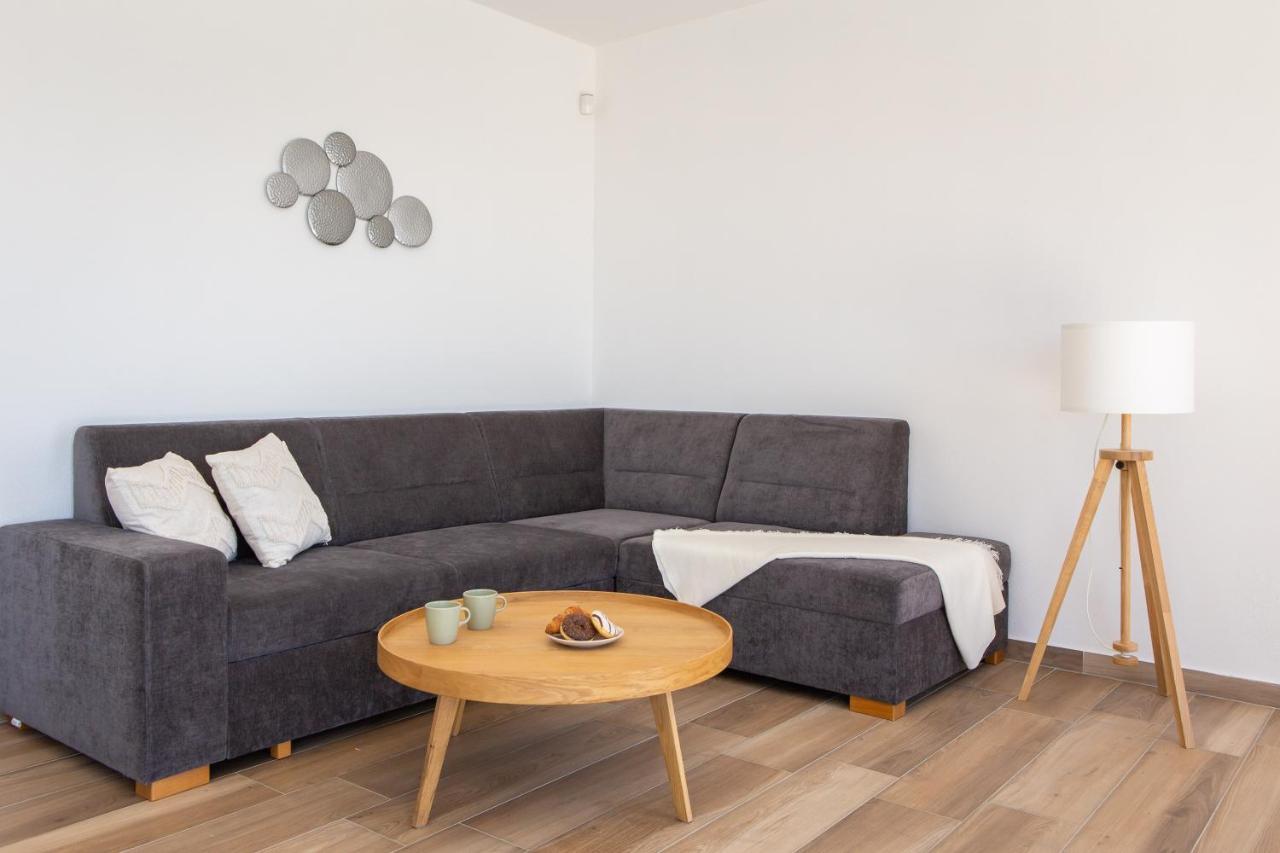Sun Resort Apartments Зечево Екстер'єр фото