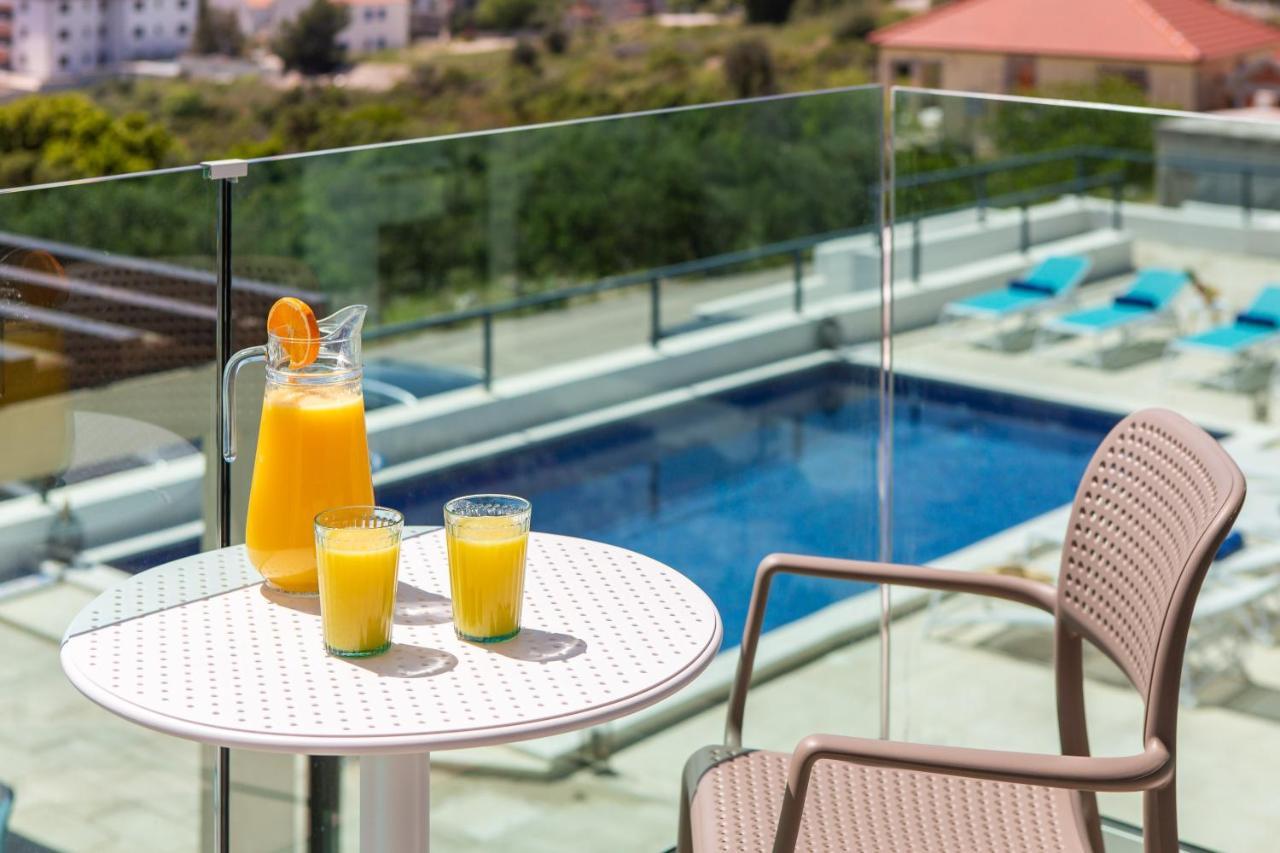 Sun Resort Apartments Зечево Екстер'єр фото