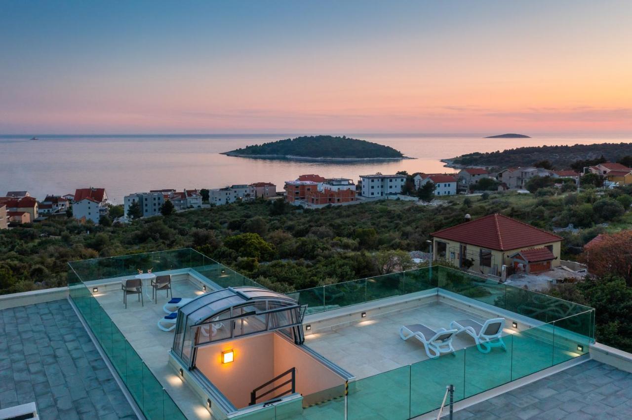 Sun Resort Apartments Зечево Екстер'єр фото