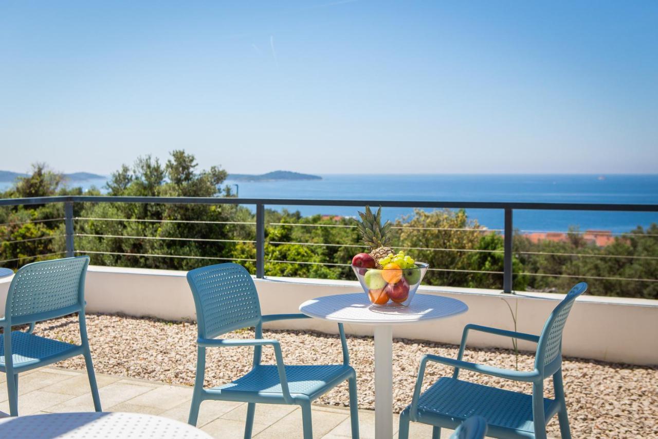 Sun Resort Apartments Зечево Екстер'єр фото