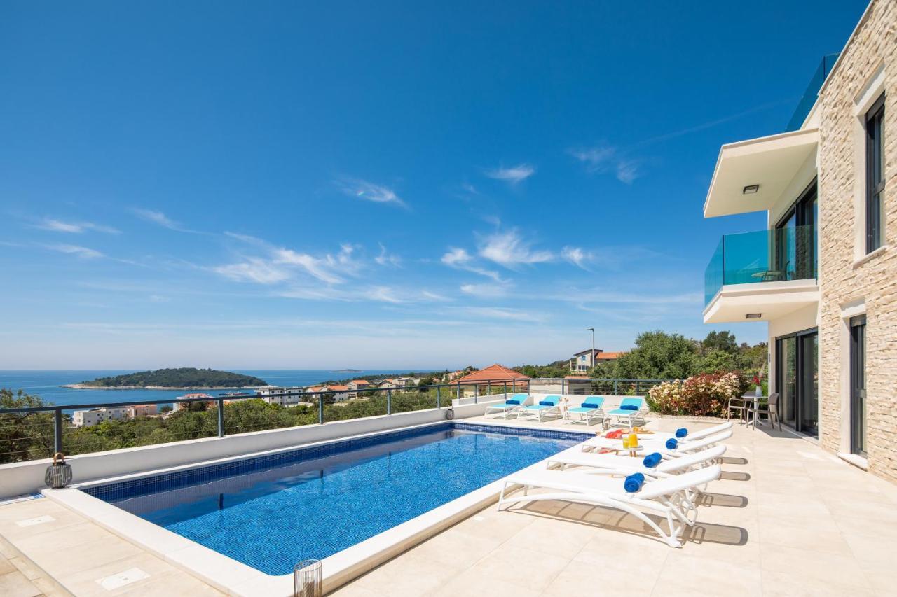 Sun Resort Apartments Зечево Екстер'єр фото